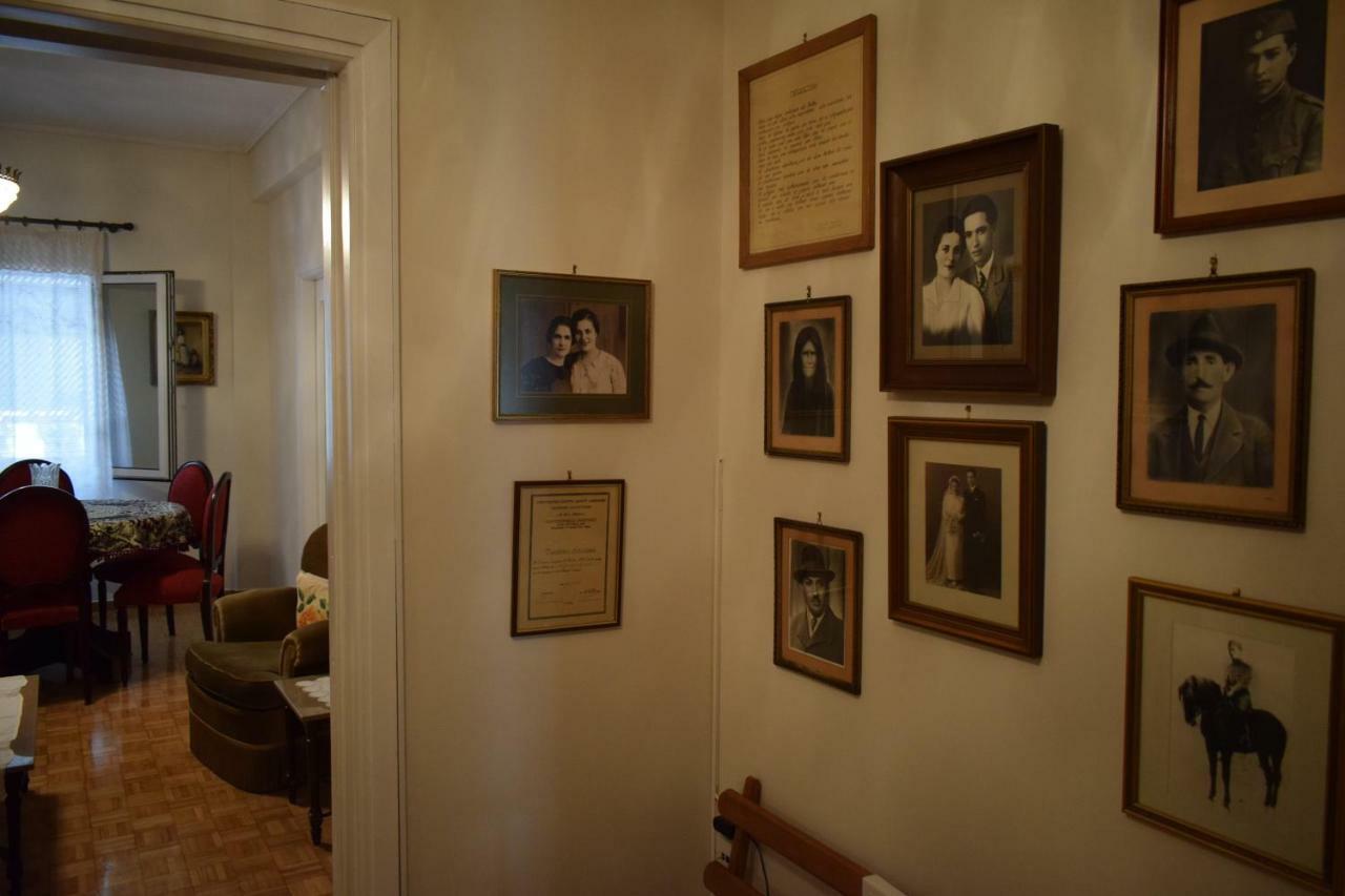 George Apartment Athens Exterior photo